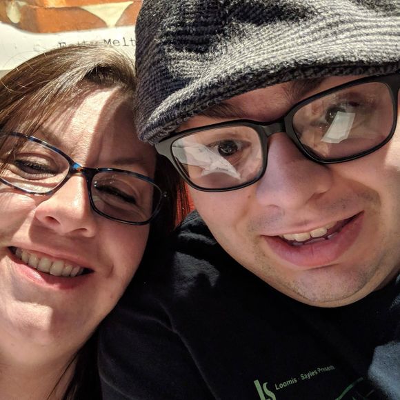 Meet your Posher, Renee - Picture 1 of 1